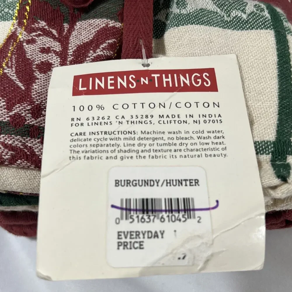 Vintage Set of 5 Cotton Dish Tea Towels Everyday or Christmas Burgundy Hunter
